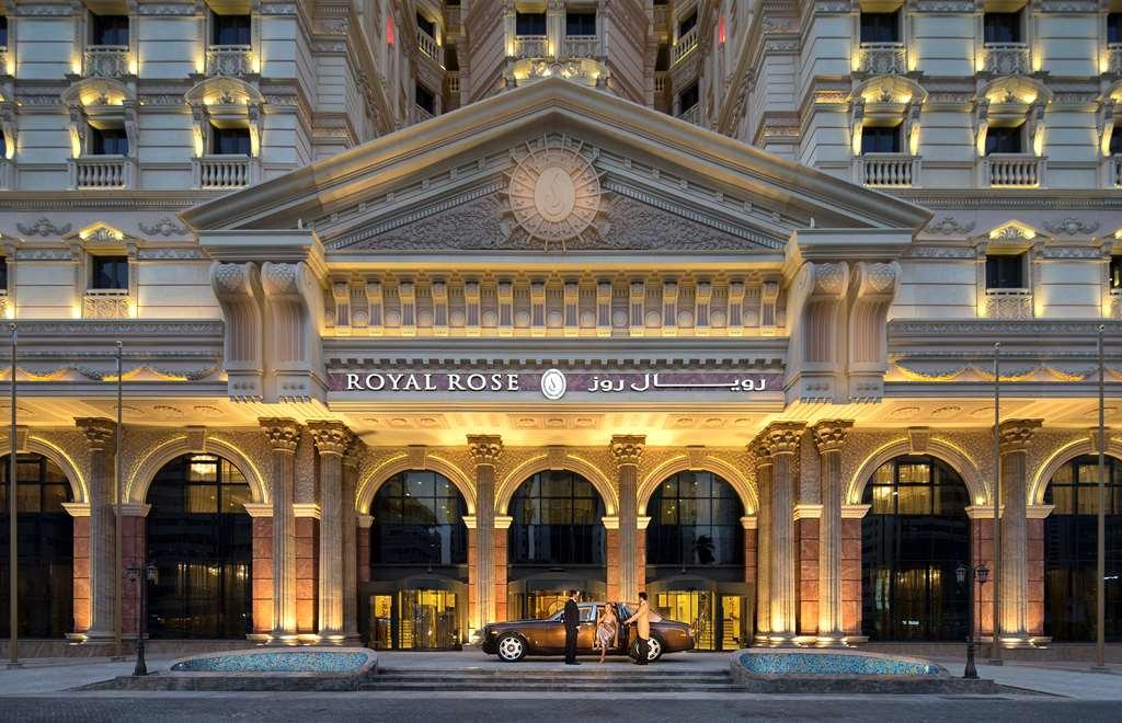 Royal Rose Abu Dhabi, A Curio Collection By Hilton Affiliated Hotel Exterior photo Royal Rose Hotel